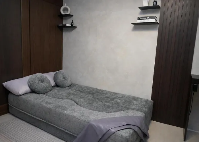 New Modern Spacious Shell Res 1br L Moa, Naia, Smx Manila