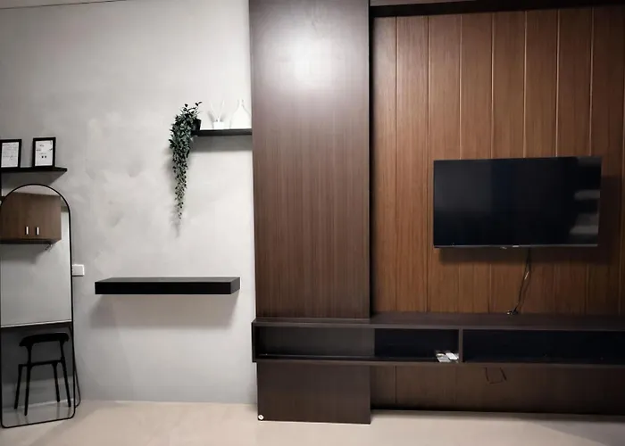 New Modern Spacious Shell Res 1br L Moa, Naia, Smx